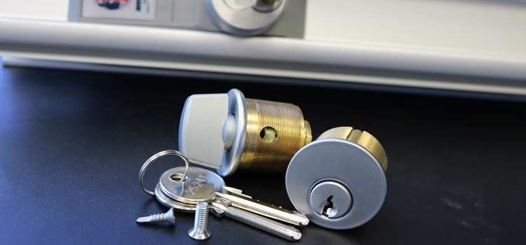 Commercial Lock Installation Carson